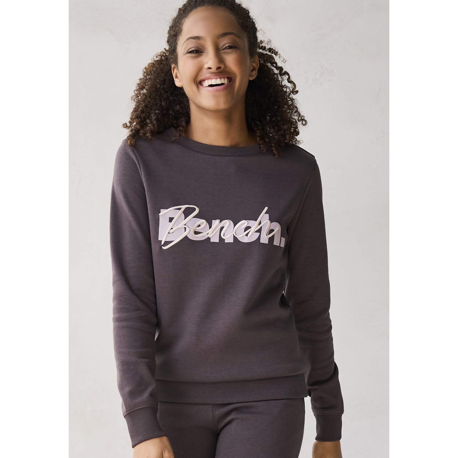 BENCH. LOUNGEWEAR Sweatshirt Damen stone Gr.52/54 von BENCH. LOUNGEWEAR