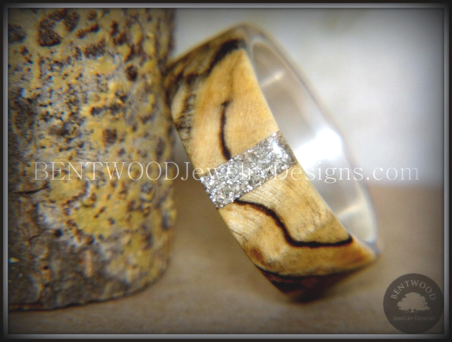 Ahorn Bugholzring Feinsilberkern, Silberglaseinsatz von BENTWOODJewelry