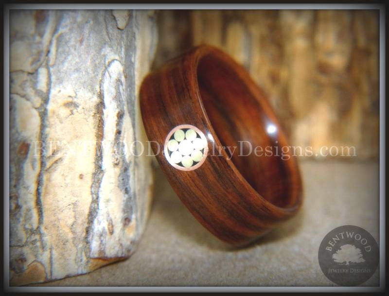 "Bentwood Ring - "Metall Mosaic" Königsholz Und Custom Messing Mosaik Inlay von BENTWOODJewelry