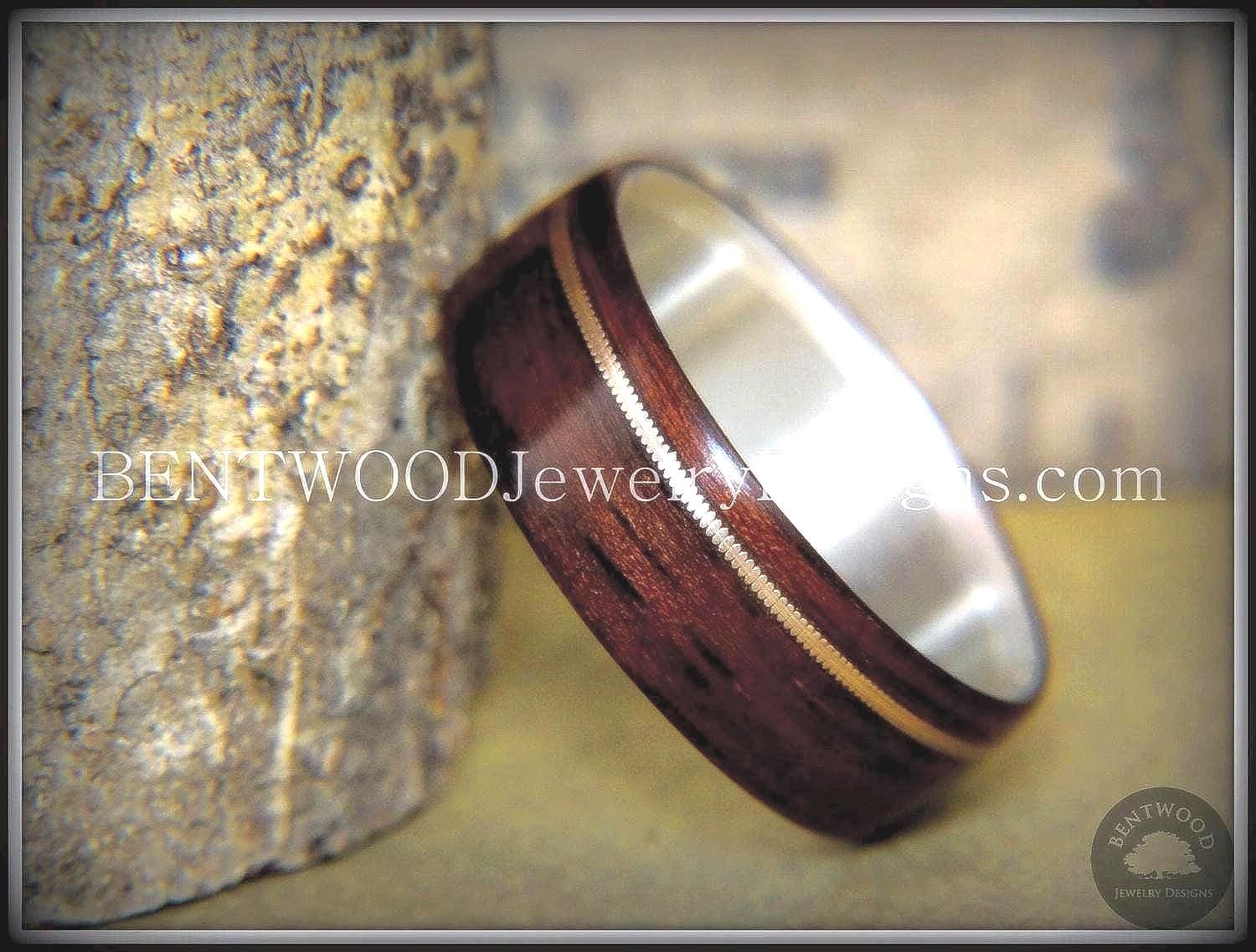 Ebenholz Bentwood Ring Feinsilberkern, Bronze Saiteneinlage von BENTWOODJewelry