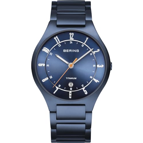 BERING Herren Quarz Uhr | Armbanduhr 39 mm blaues Titangehäuse und blaues Zifferblatt | Titanband mit Titanelementen | 5 ATM | 11739-797 von BERING