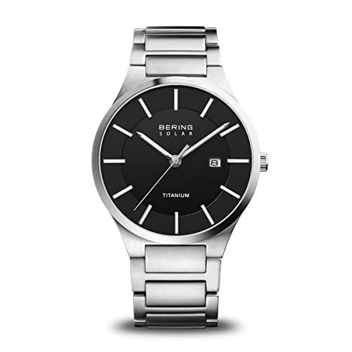 BERING Herren Uhr Solar Movement - Titanium Collection mit Titan und Saphirglas 15239-772 von BERING