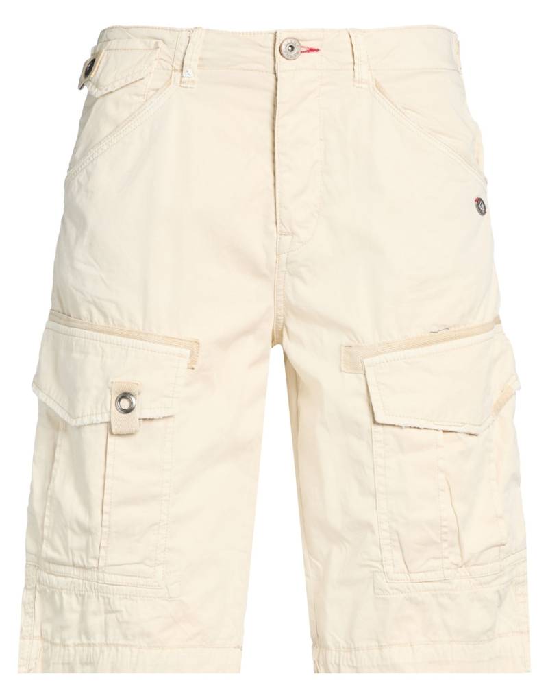 BERNA Shorts & Bermudashorts Herren Beige von BERNA