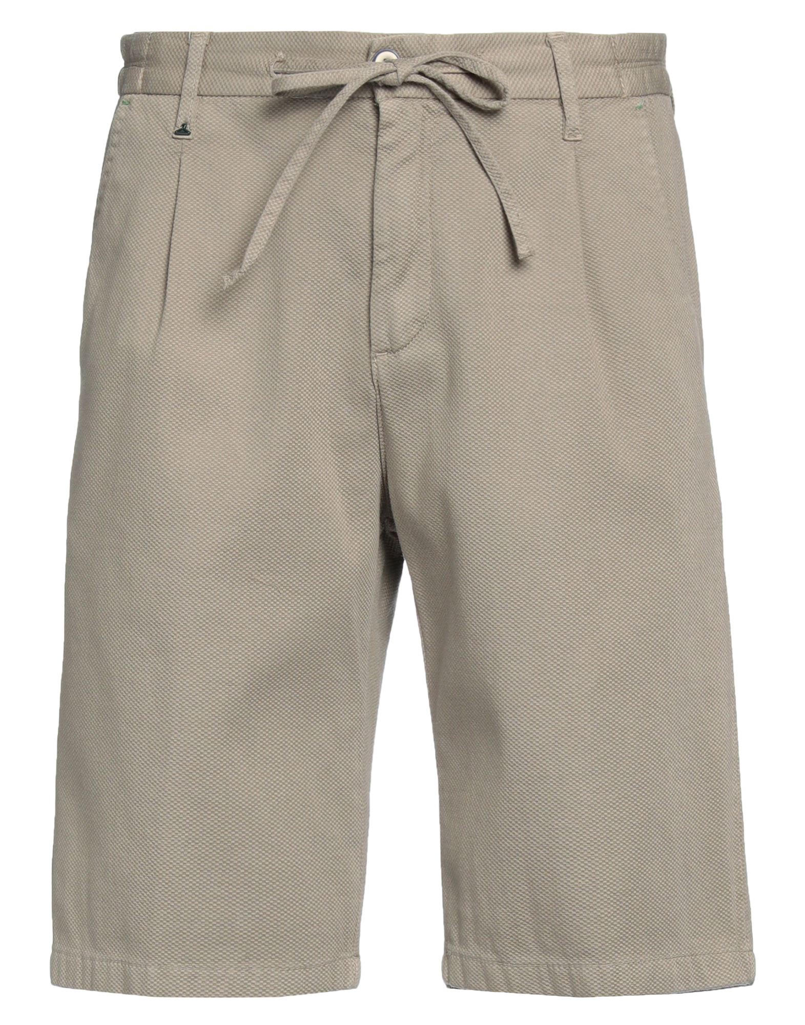 BERNA Shorts & Bermudashorts Herren Sand von BERNA