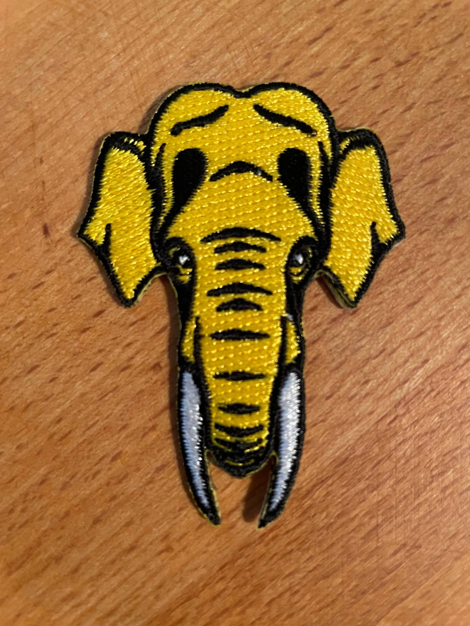 Gestickter Patch Zum Aufbügeln; Motiv Das Logo Von Berndwerk Gestickter Patch Zum Aufbügeln; Motiv Das Logo Von Berndwerk von BERNDWERK