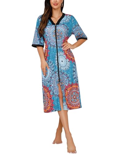 BESDEL Nachthemden für Damen Lang Casual Nachtkleid Baumwolle Bequemes Schlafhemd Leicht Reißverschluss Hauskleid mit Taschen Print- Hell Blau, Größe M BESDEL Nachthemden für Damen Lang Casual Nachtkleid Baumwolle Bequemes Schlafhemd Leicht Reißverschluss Hauskleid mit Taschen Print- Hell Blau, Größe M von BESDEL