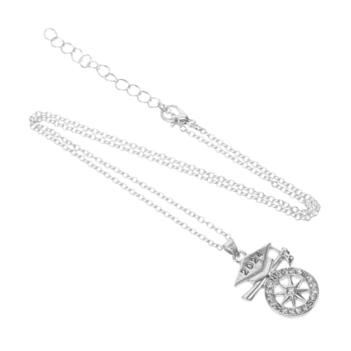 BESPORTBLE 2024 Halskette Mit Doktor Hut Für Frauen Grad Halskette Freundin Weiblich Kappe Goldschmuck Für Damen Ihr Halskette Für Die Abschlusssaison Halskette Mit Anhänger Silber Metall BESPORTBLE 2024 Halskette Mit Doktor Hut Für Frauen Grad Halskette Freundin Weiblich Kappe Goldschmuck Für Damen Ihr Halskette Für Die Abschlusssaison Halskette Mit Anhänger Silber Metall von BESPORTBLE