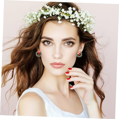 BESPORTBLE Weihnachtliche Ohrringe Damen Baumelnde Weihnachtskranz Ohrhänger Legierung Glitzernde Festliche Xmas Schmuck BESPORTBLE Weihnachtliche Ohrringe Damen Baumelnde Weihnachtskranz Ohrhänger Legierung Glitzernde Festliche Xmas Schmuck von BESPORTBLE