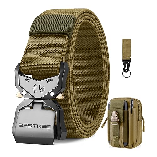 BESTKEE Herren Taktischer Gürtel, Arbeitsgürtel Schwerlast Gürtel, Militärstil mit Schnellverschluss Metallschnalle 38MM Breite, Geschenk mit taktischem Molle Beutel und Haken,Braun von BESTKEE