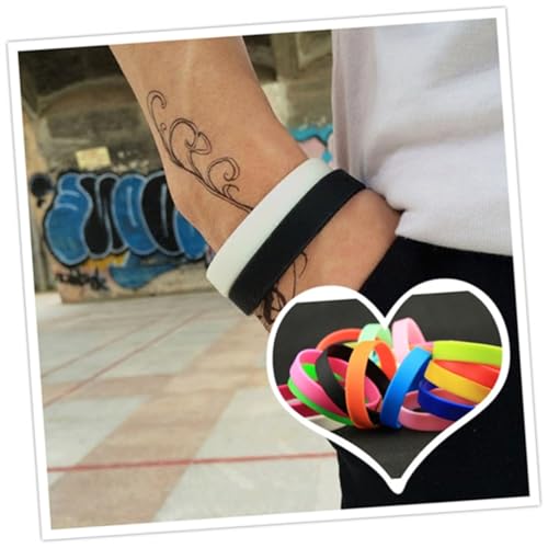 BESTonZON 25 Stück Teiliges Silikonarmband Bunte Bequeme Umweltfreundliche Wristbands Strapazierfähig und Hautfreundlich für Partys und Alltag Passend für Jungen und Mädchen von BESTonZON