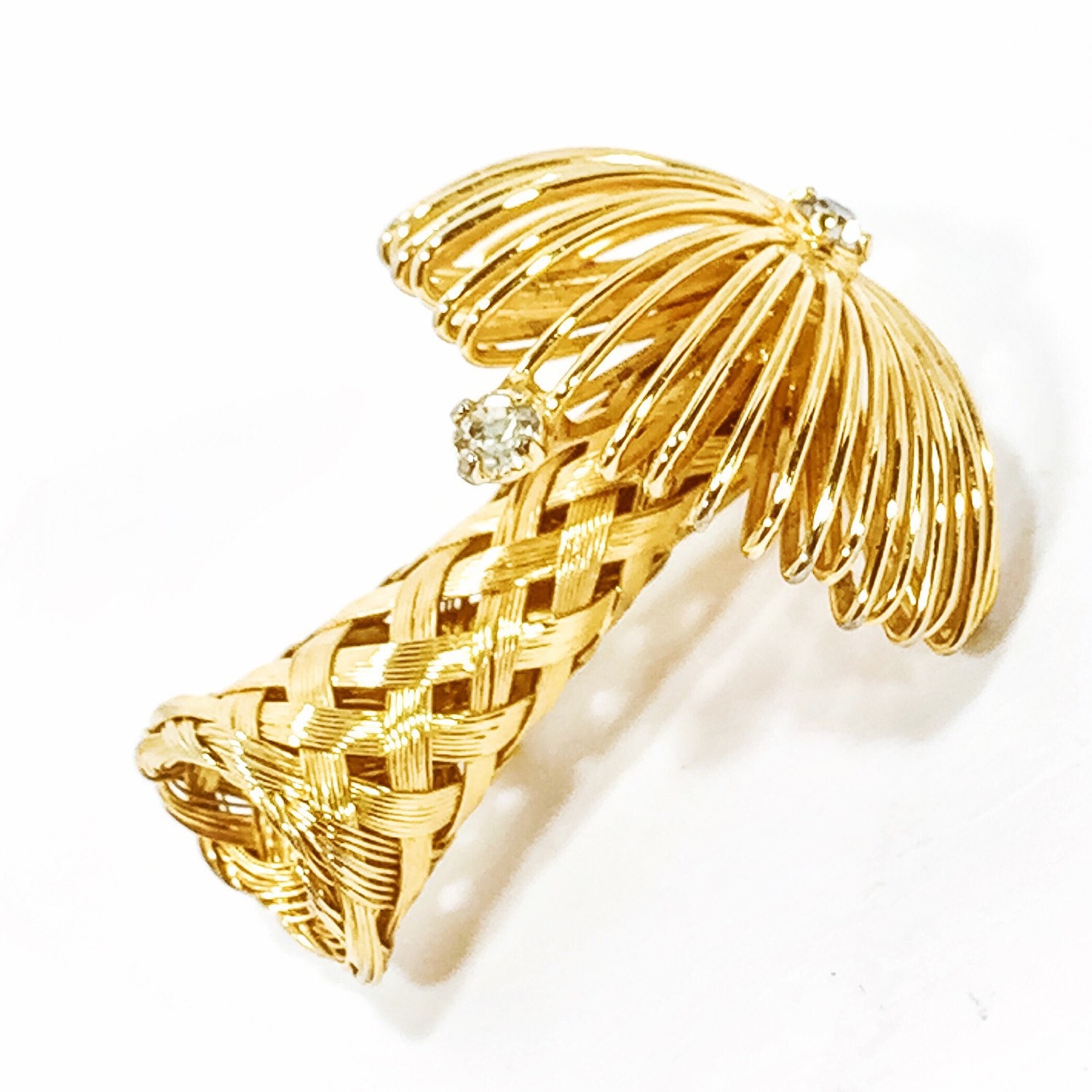 Vintage Signierte Direction-One Golddraht Brosche W/strass Akzente Palm Tree Brooch. Korbgeflecht. Selten Vintage Signierte Direction-One Golddraht Brosche W/strass Akzente Palm Tree Brooch. Korbgeflecht. Selten von BEXLEYDRIVEVINTAGE