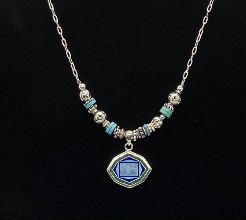 Ein Interessanter Blick Auf Opal, Malachit Und Lapis in Diesem Sterling Set Anhänger Mit Türkis Silber Aufgereiht von BHBaubles