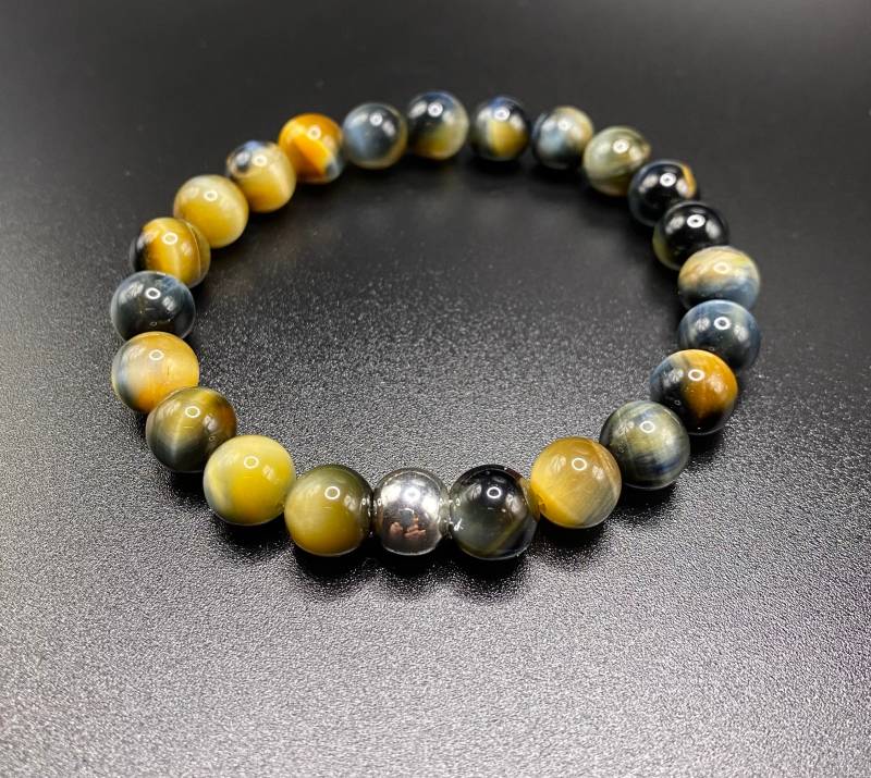 Wunderschöne Blonde Und Blaue Natürliche Tigerauge-Perlen Mit Wunderschönem Chatoyance Sind in Diesem Handgefertigten Stretch-Armband Enthalten von BHBaubles