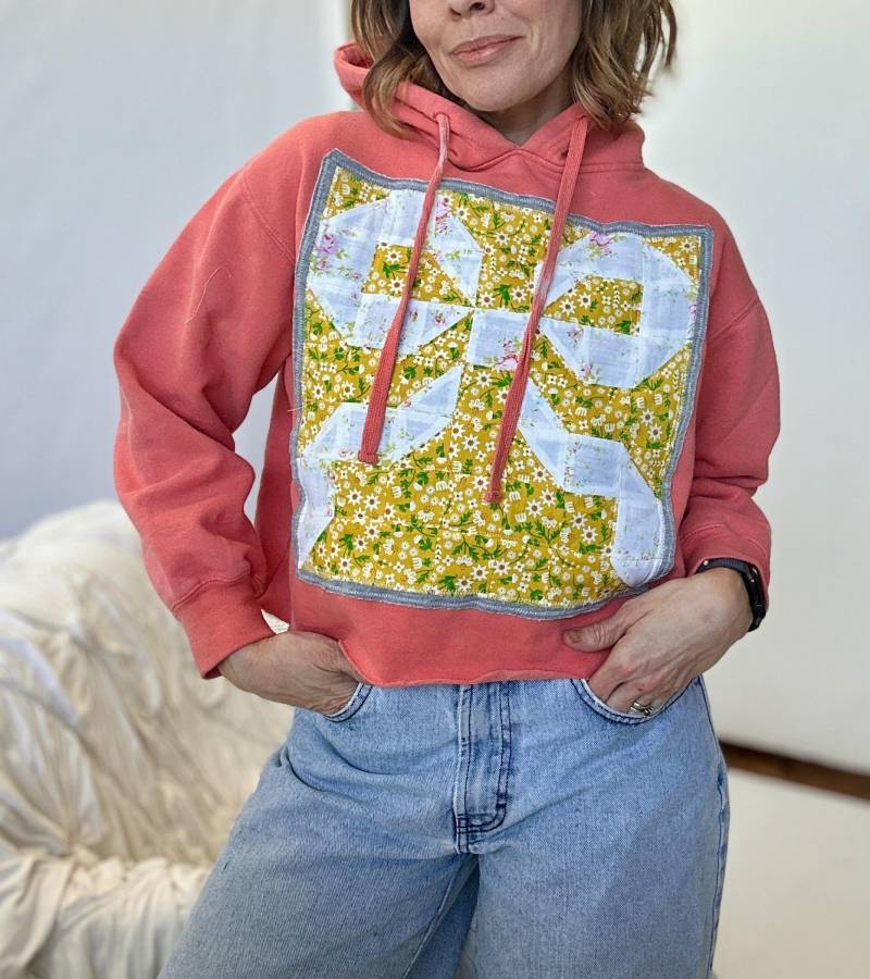 Upcycled Gestepptes Sweatshirt/Quilt Upcycle Liberty London Small Medium von BIESTstudio