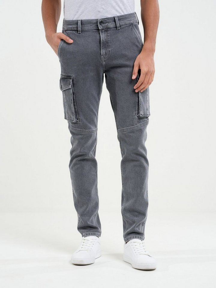 BIG STAR Tapered-fit-Jeans IAN (1-tlg) von BIG STAR