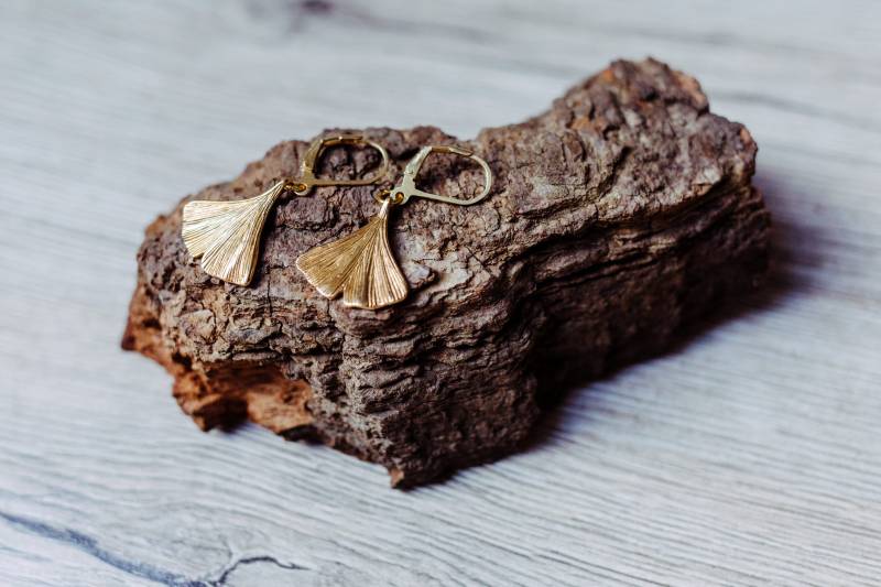 Ginkgoblatt Mit Klappbrisur Silber Vergoldet 925 Ginkgoblatt Mit Klappbrisur Silber Vergoldet 925 von BILDERwieDUundICH