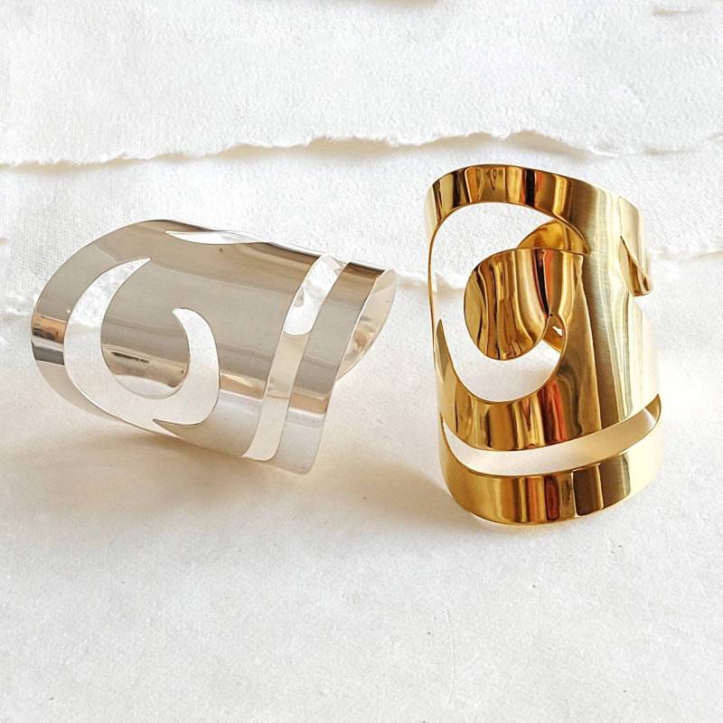 Messing Cut Out Tat Wrist Manschettenarmband Modern Verstellbar Designer Design von BISJOUX