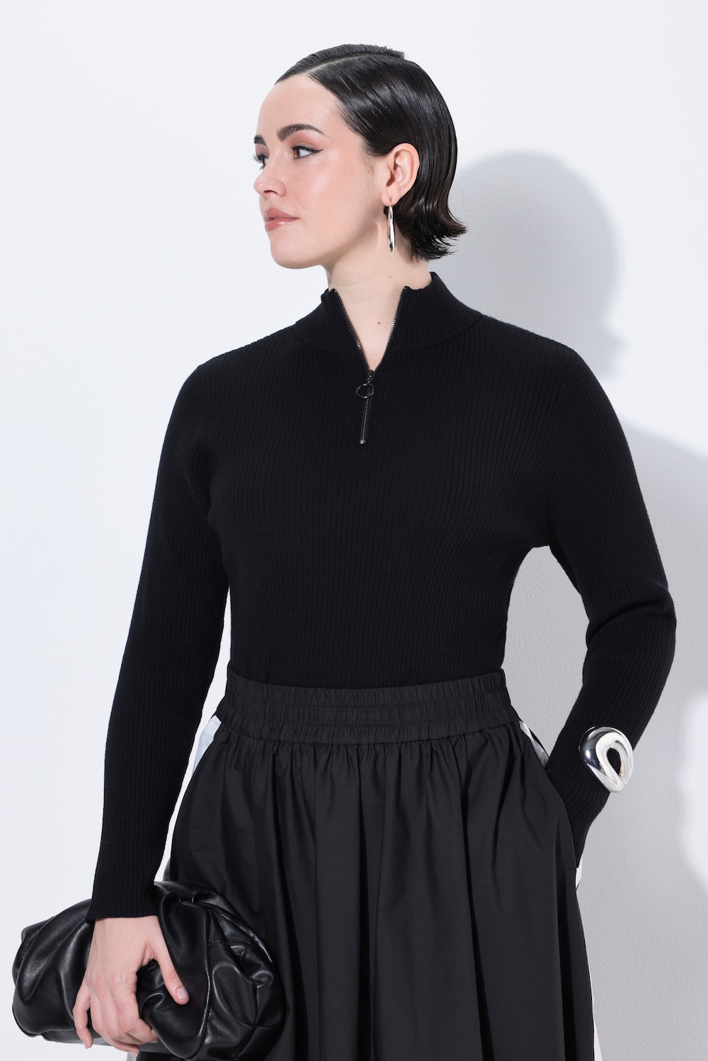 Große Größen Pullover, Damen, schwarz, Größe: 50/52, Viskose/Polyester/Synthetische Fasern, Ulla Popken Große Größen Pullover, Damen, schwarz, Größe: 50/52, Viskose/Polyester/Synthetische Fasern, Ulla Popken von BLACK Collection