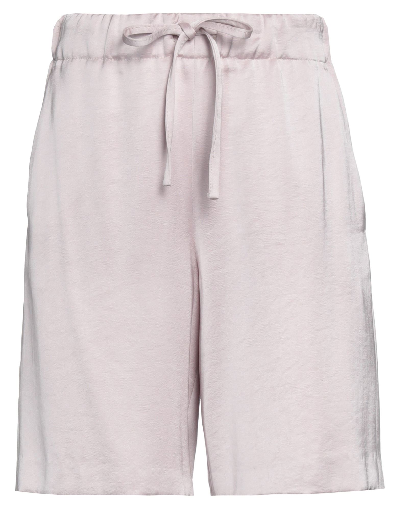 BLANCA VITA Shorts & Bermudashorts Damen Hellrosa von BLANCA VITA