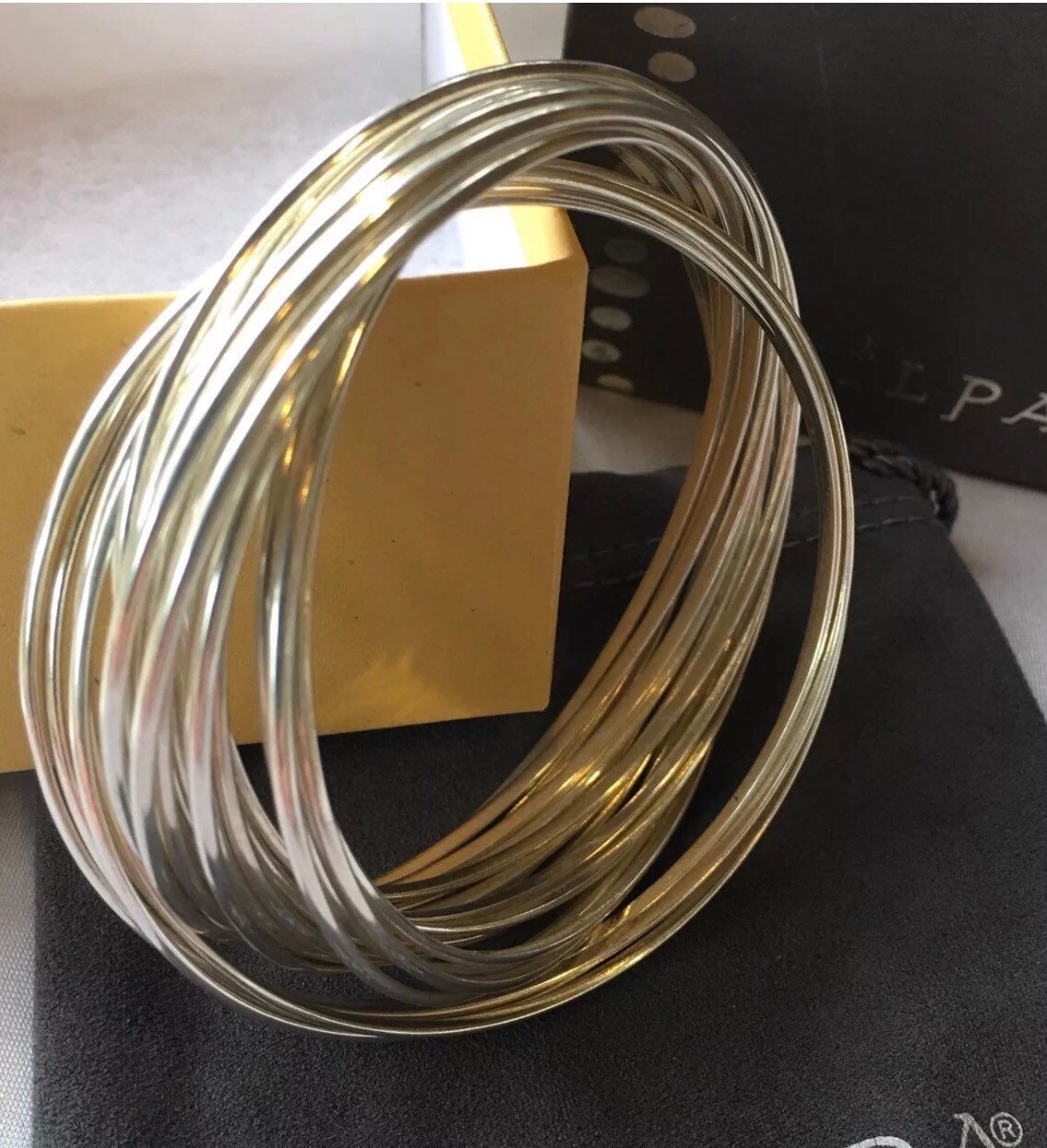 Silpada Sterling Silber 21 Salute Interlocking Armreif Armbänder B0640 von BLJewlsSilpada