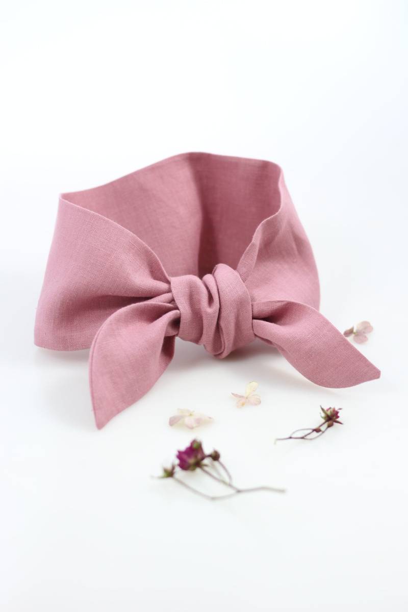 Eleganter Dunkelrosa Leinenschal Für Frauen - Handgemachtes Altrosa Sommer Mode Accessoire von BLUBERYlinen