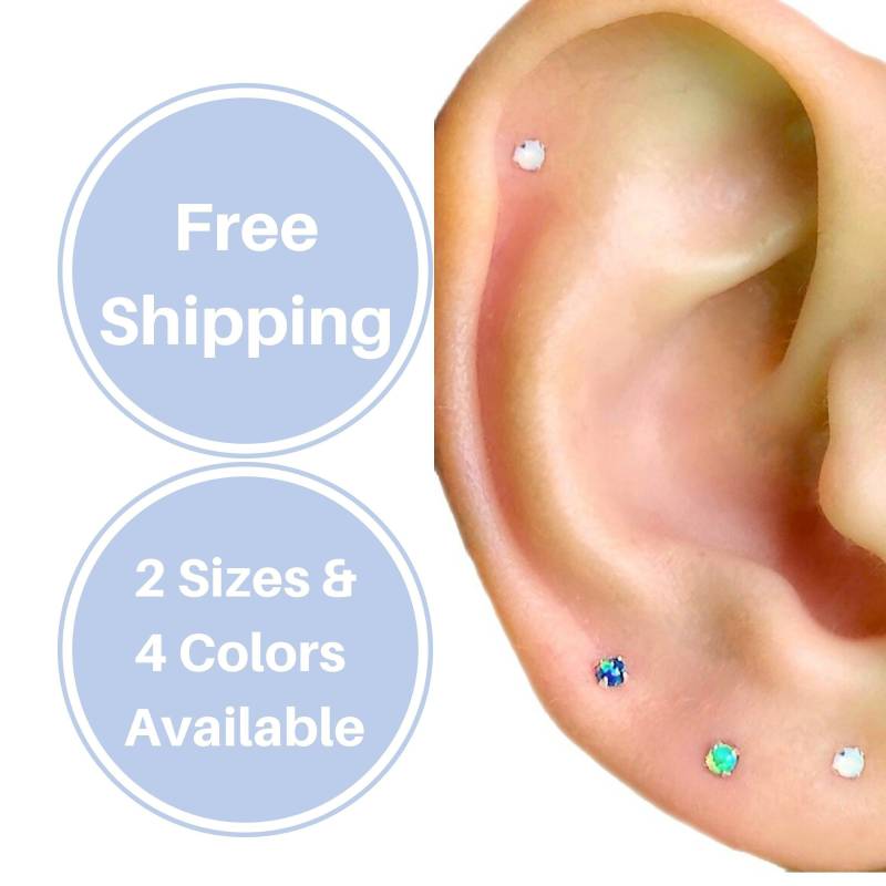 Winzige Opal Ohrstecker Silber Weiße Ohrringe Rohstein Mond Blaue von BLUEBERRYVELVETSHOP