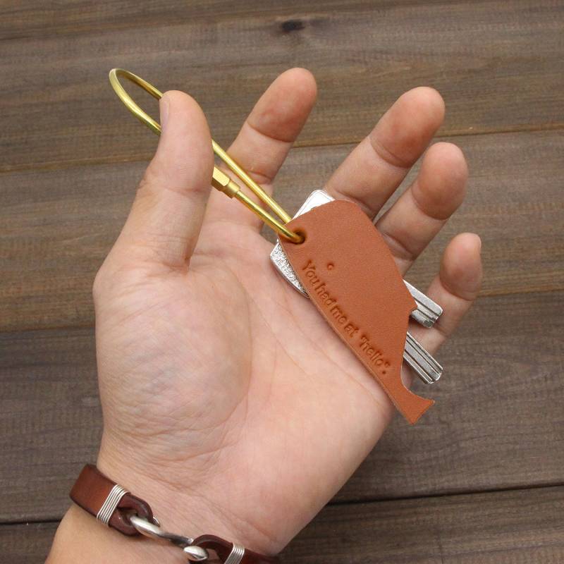 Natürliches Leder Schlüsselanhänger Mit "Sie Hatten Mich An"Hallo"." Personalisierte Beste Freund Geschenk Key Chain Vintage Fob von BLWleather