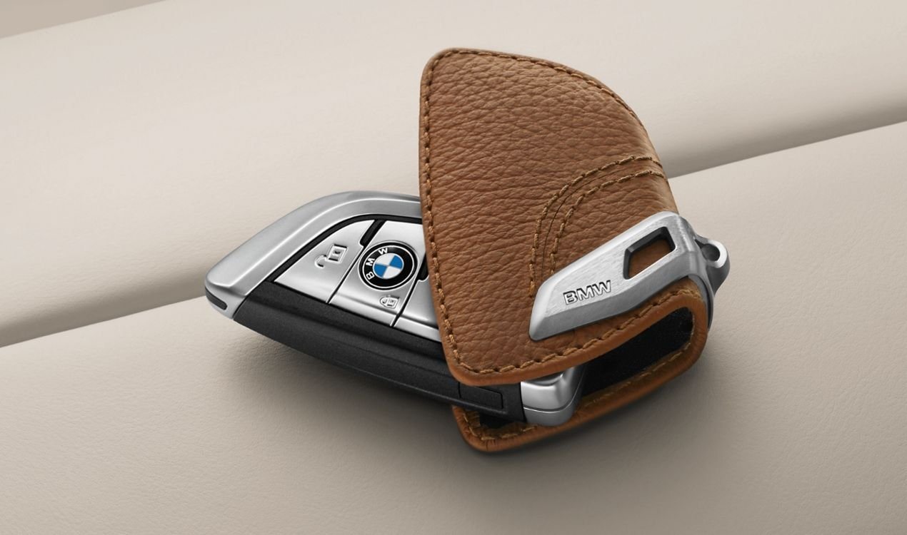 BMW Etui BMW Schlüsseletui mit Edelstahlspange SATTELBRAUN X5 2er X6 X1 von BMW
