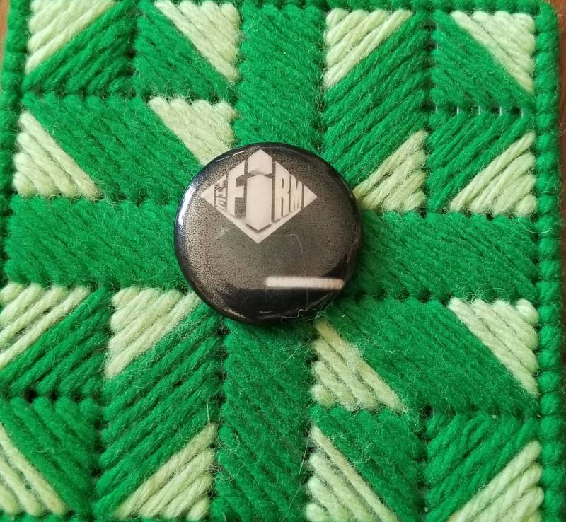 Vintage The Firm Pinback Button von BManVintageShirts