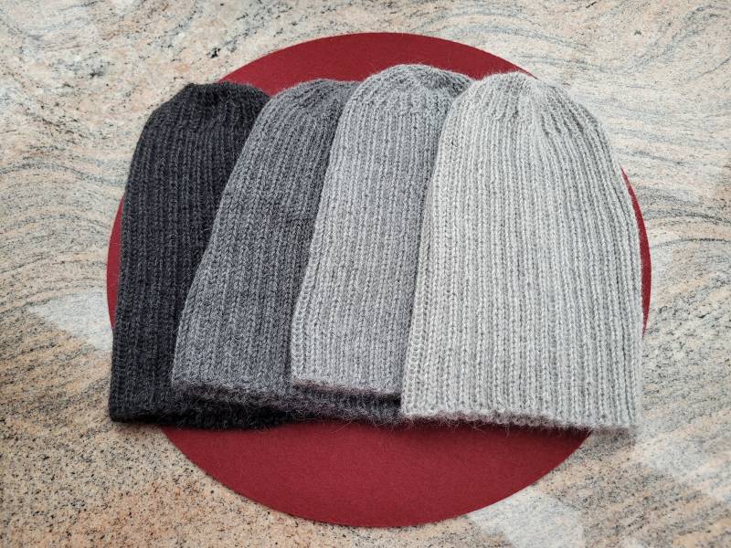 Handgestrickte Mütze Für Erwachsene- Baby Alpaka - Wintermütze Silbergrau; Hellgrau; Mittelgrau Und Anthrazit von BMkreativShop