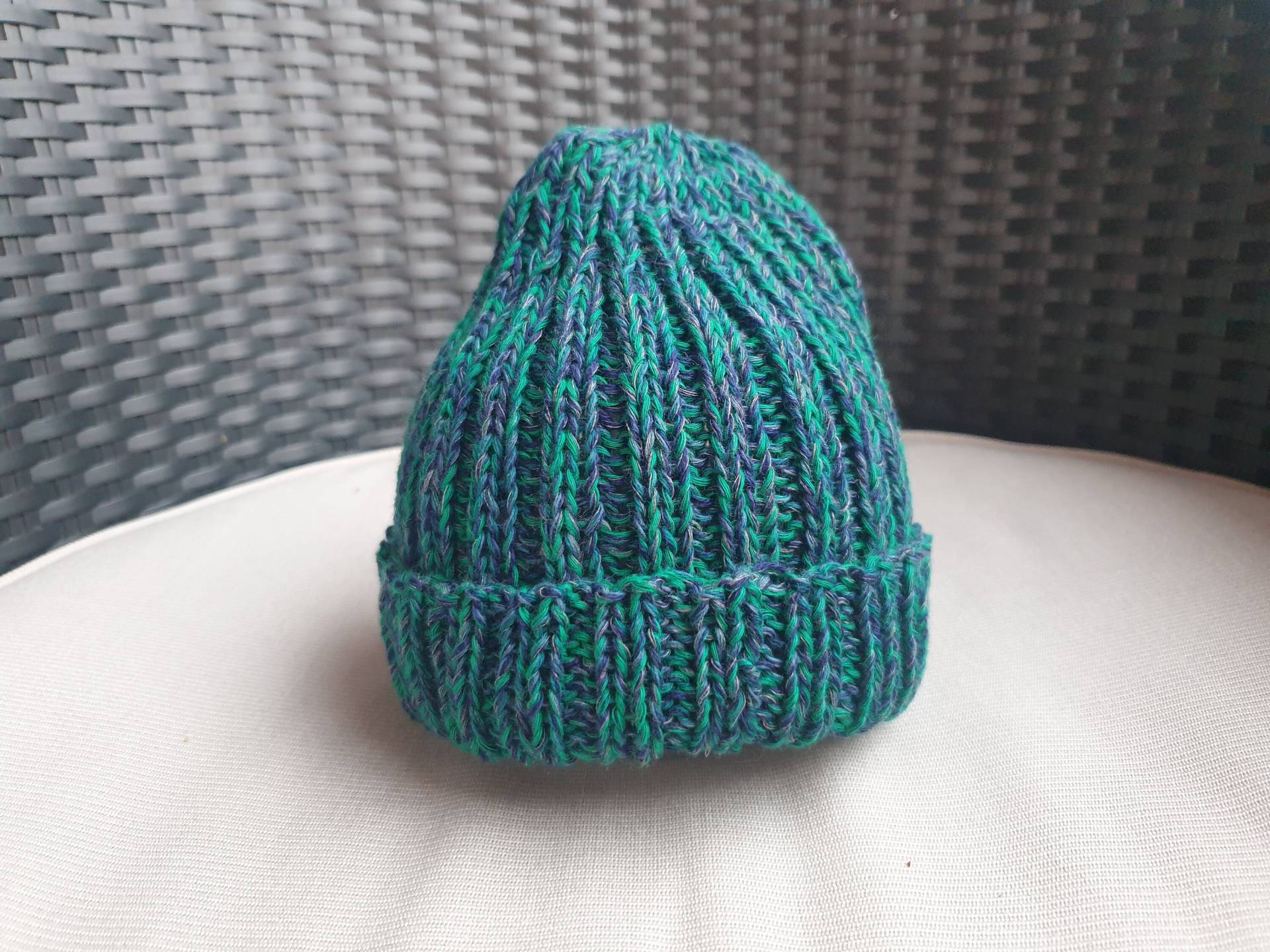 Handgestrickte Mütze - Wolle-/Baumwoll-/Bambusmix -Wintermütze Handgefertigt Gestrickt Blau/Grün/Multicolor von BMkreativShop