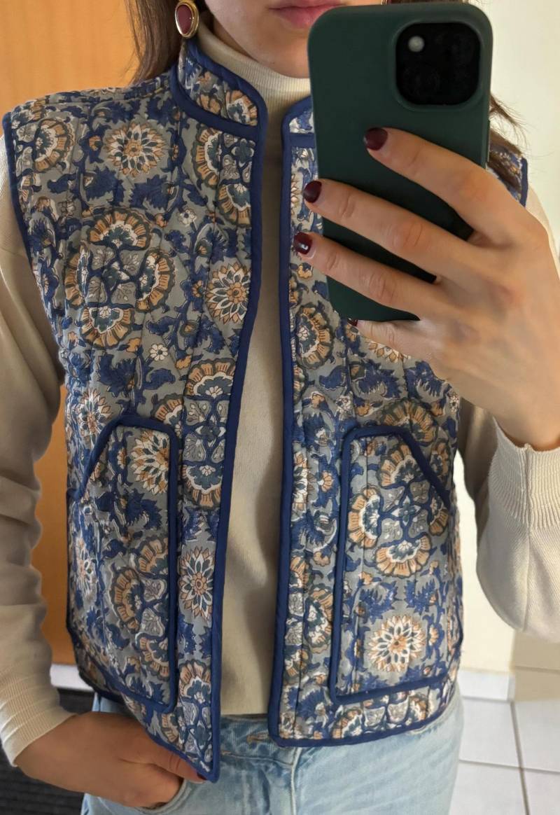 Scandi Style Quilted Vest With Side Pockets Handmade Spring 24, Gilet Matelassé, Cotton Jacket Women, Boho, Scandinavian Girl Summer von BOABohoasis