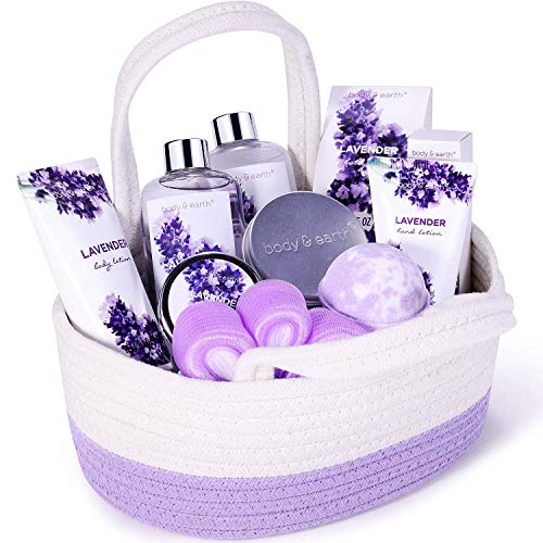 BODY & EARTH 11 tlg. Lavendel Geschenkkorb, Lavendelöl, Peeling, Haarseife, Badesalz, Schaumbad, Duschgel, Wellness Set für Frauen, Geburtstagsgeschenk für Frauen, Mama, Freundin, Frauen Geschenk von BODY & EARTH