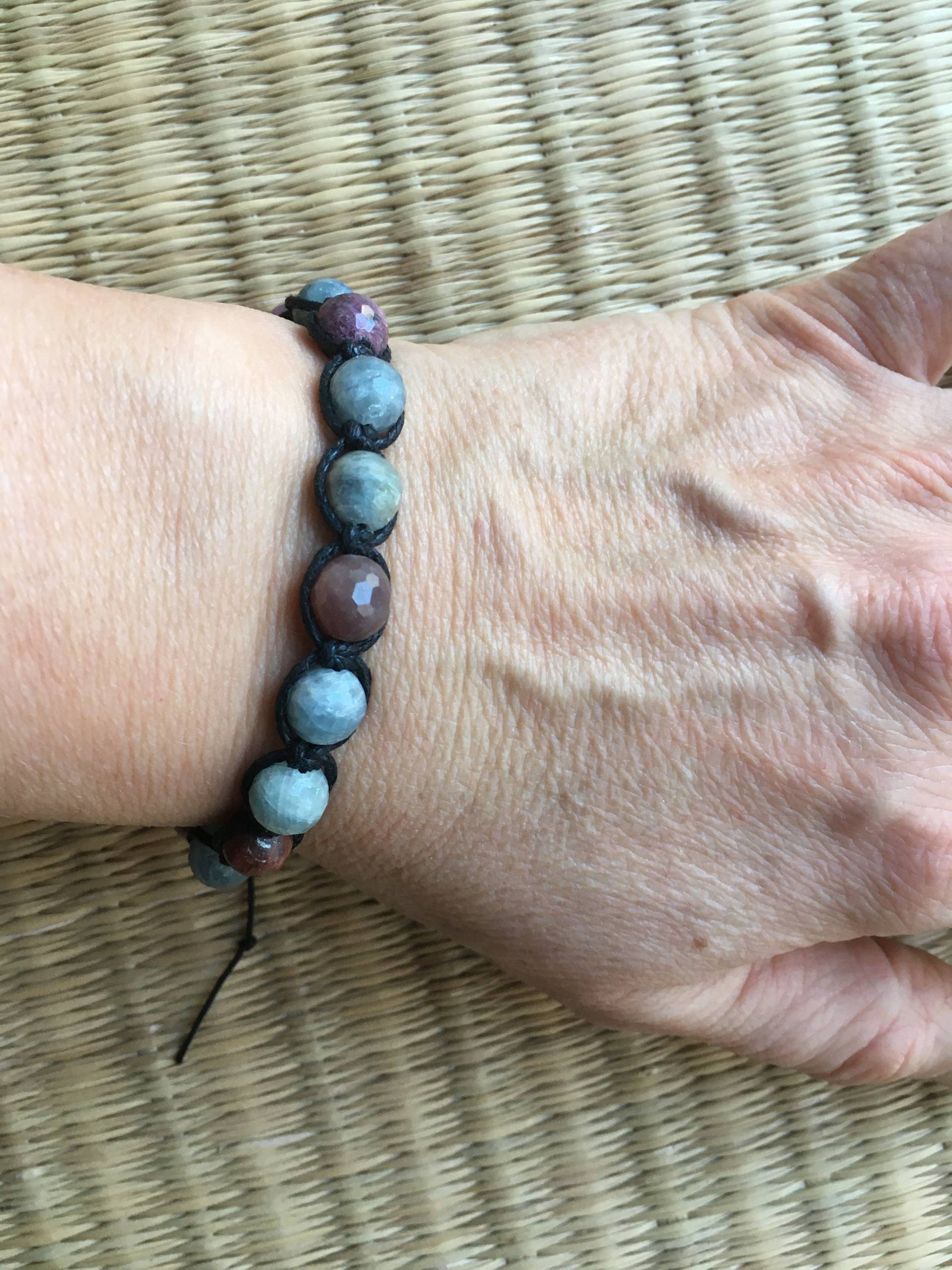 Bodi Armband, Shamballa - Saphir & Rubin von BODiShop