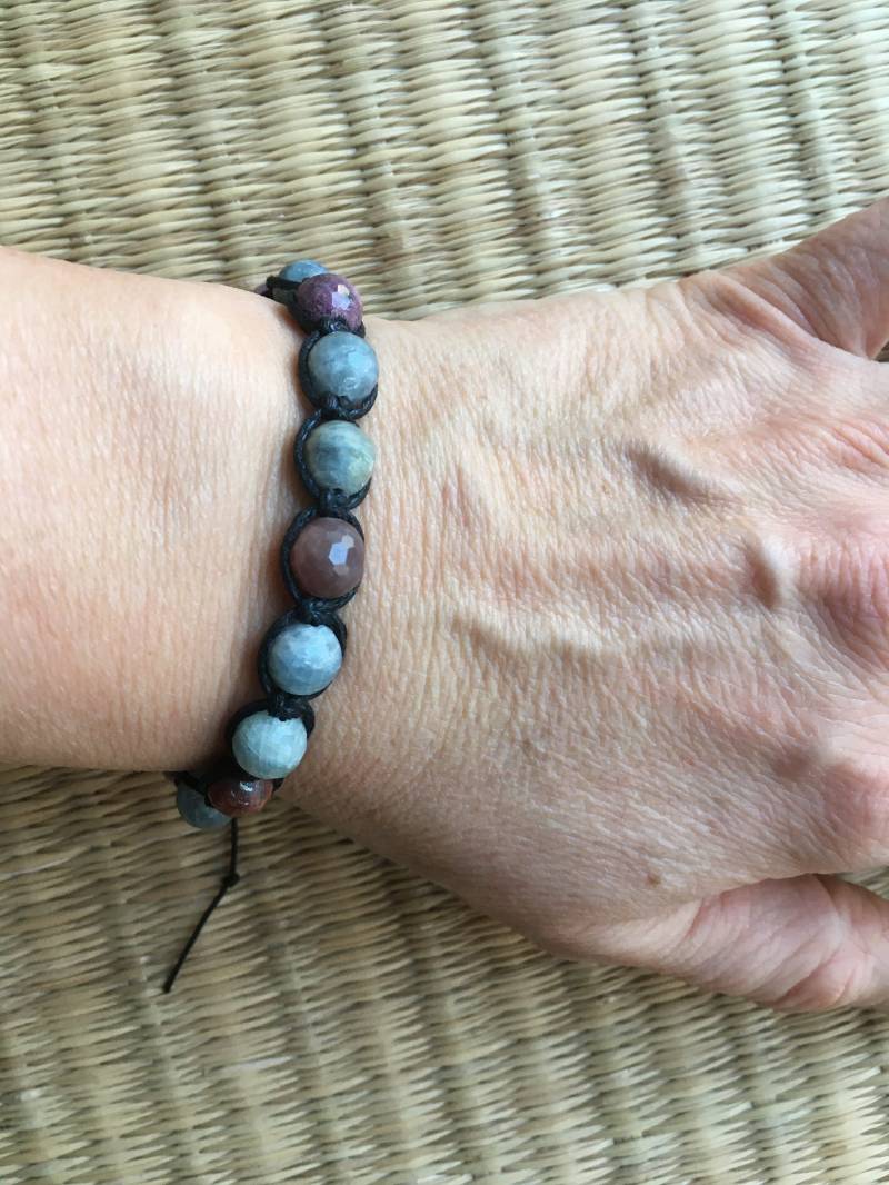 Bodi Armband, Shamballa - Saphir & Rubin von BODiShop