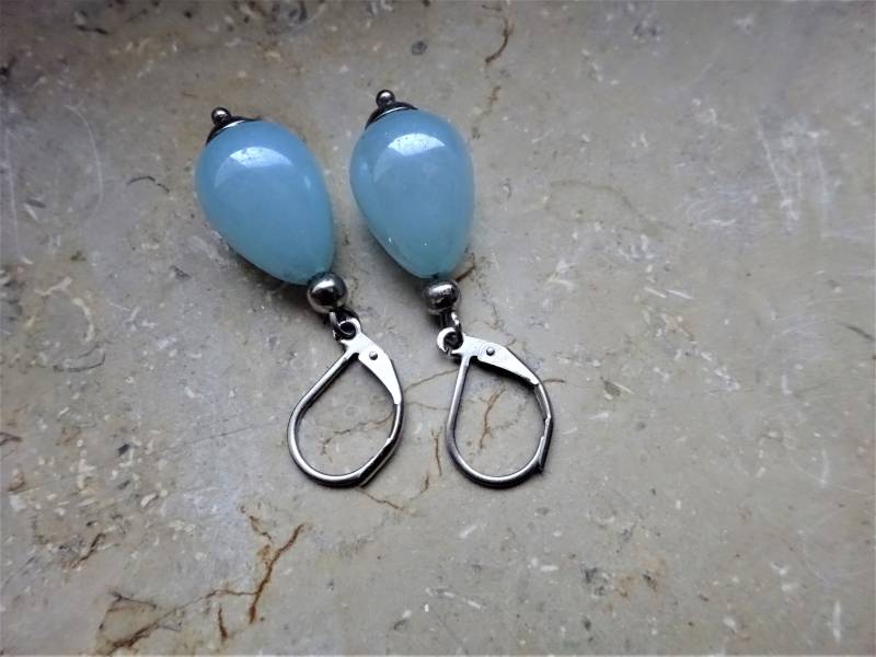 Zauberhafte Sommerliche Ohrhänger Tropfen Himmelblau Perlmuttglanz Boho Bohemian von BOHEMIAN4you