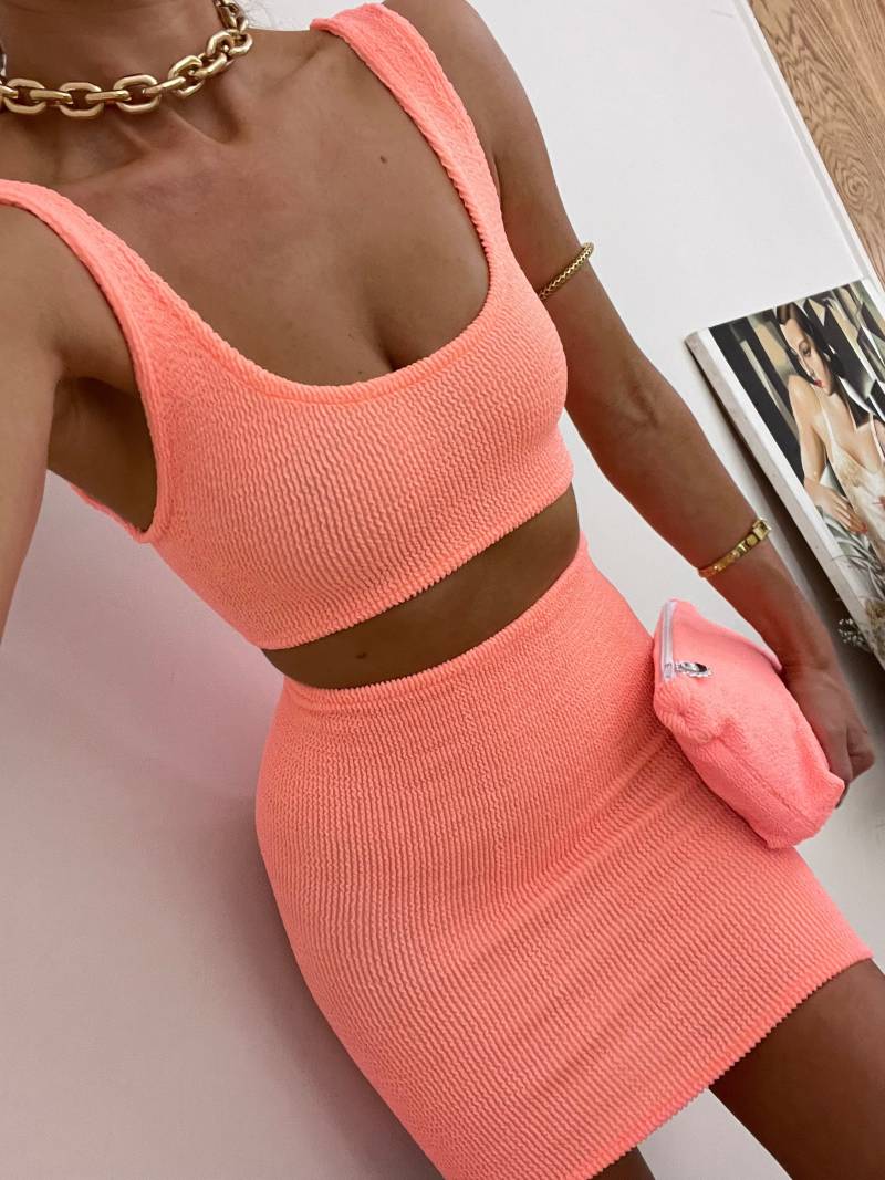 Zweiteiler Set Mini Crop Top & Rock in Peach Crinkle Stretch S/M von BOHOROSECOLLECTION