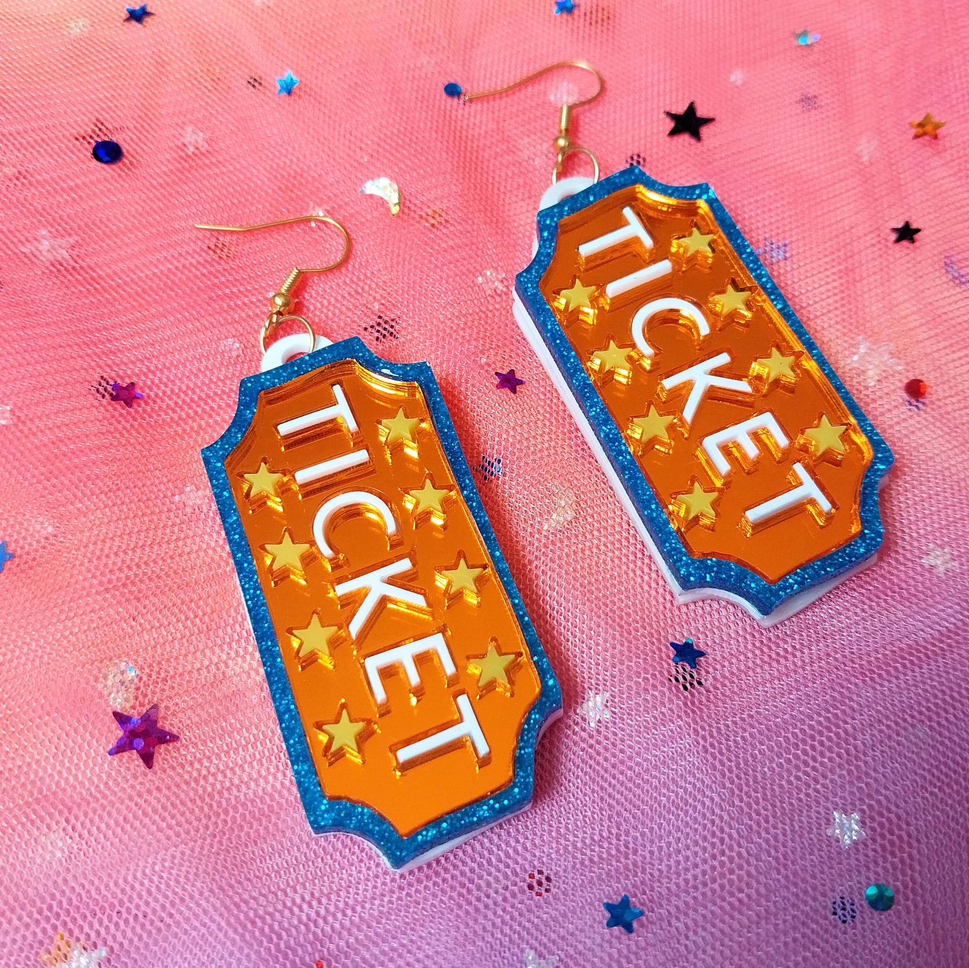 Colorful Circus Ticket Entry Acrylic Earrings in Orange, White, Yellow, Glitter Blue, With Gold Plated Earring Hooks // Plastic Jewelry Colorful Circus Ticket Entry Acrylic Earrings in Orange, White, Yellow, Glitter Blue, With Gold Plated Earring Hooks // Plastic Jewelry von BONESCOUTURE