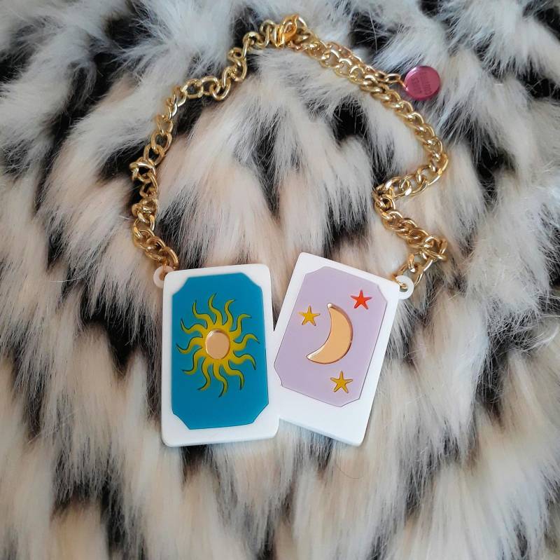 Multi-Color Sun & Moon Tarot Cards Witchy Necklace With Gold Chain 3" Extender, Acrylic, Laser Cut, Jewelry Multi-Color Sun & Moon Tarot Cards Witchy Necklace With Gold Chain 3" Extender, Acrylic, Laser Cut, Jewelry von BONESCOUTURE