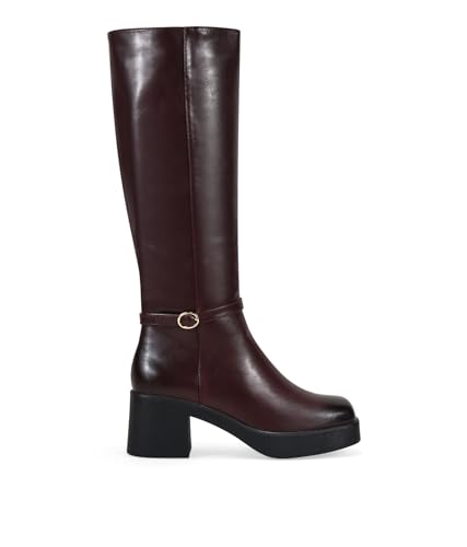 BOSANOVA Hohe Stiefel mit Absatz mit dekorativem Riemen mit Schnalle, quadratische Oberfläche und 2 cm Plateausohle mit quadratischem Absatz von 6,5 cm. Reißverschluss innen. Damenschuhe, burgunderrot von BOSANOVA