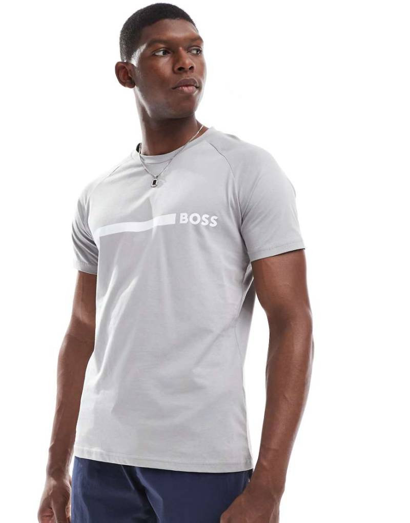 Boss - Schmal geschnittenes T-Shirt in Grau mit Logo auf der Brust von BOSS Orange