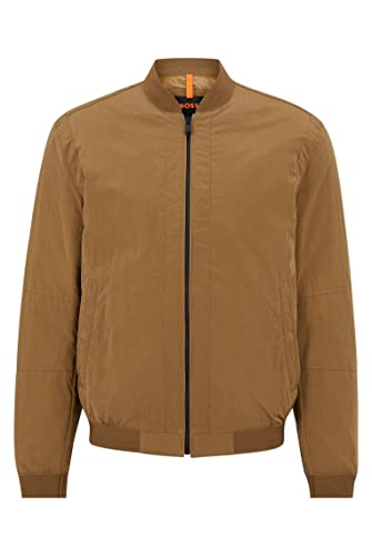 BOSS Herren Othmar Wasserabweisende Regular-Fit Jacke mit Logo-Aufnäher Hellbeige 52 von BOSS