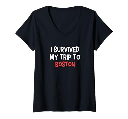 Damen Ich Habe Meine Reise nach Boston überlebt T-Shirt Simple City T-Shirt mit V-Ausschnitt Damen Ich Habe Meine Reise nach Boston überlebt T-Shirt Simple City T-Shirt mit V-Ausschnitt von BOSTON Designs By ShirtZilla