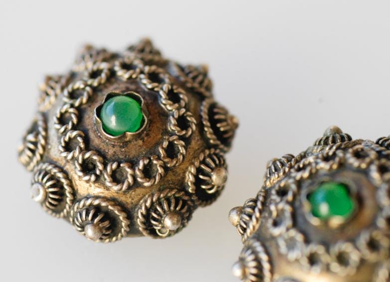 Antik Silber Ohrclips 800Er Sterling Schmuck Gedrehtes Seil Blume Grün Chalcedon Stil Cabochon Mitte Vintage 30Er Jahre Antik Silber Ohrclips 800Er Sterling Schmuck Gedrehtes Seil Blume Grün Chalcedon Stil Cabochon Mitte Vintage 30Er Jahre von BOULOTDODO