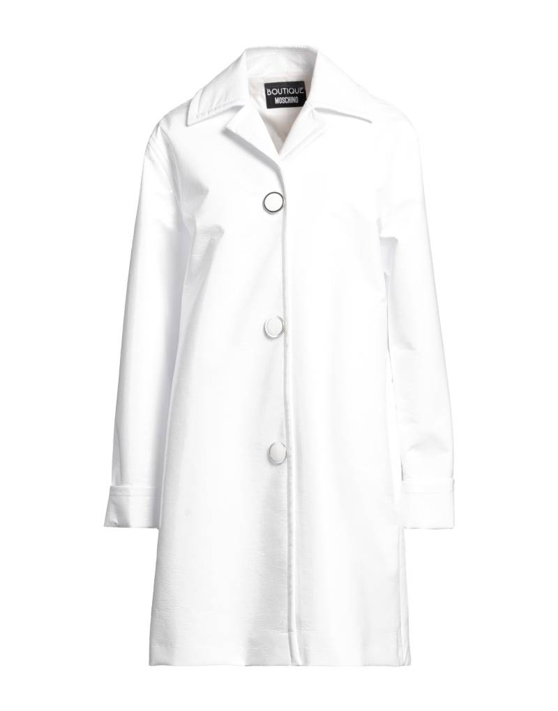 BOUTIQUE MOSCHINO Jacke, Mantel & Trenchcoat Damen Weiß von BOUTIQUE MOSCHINO