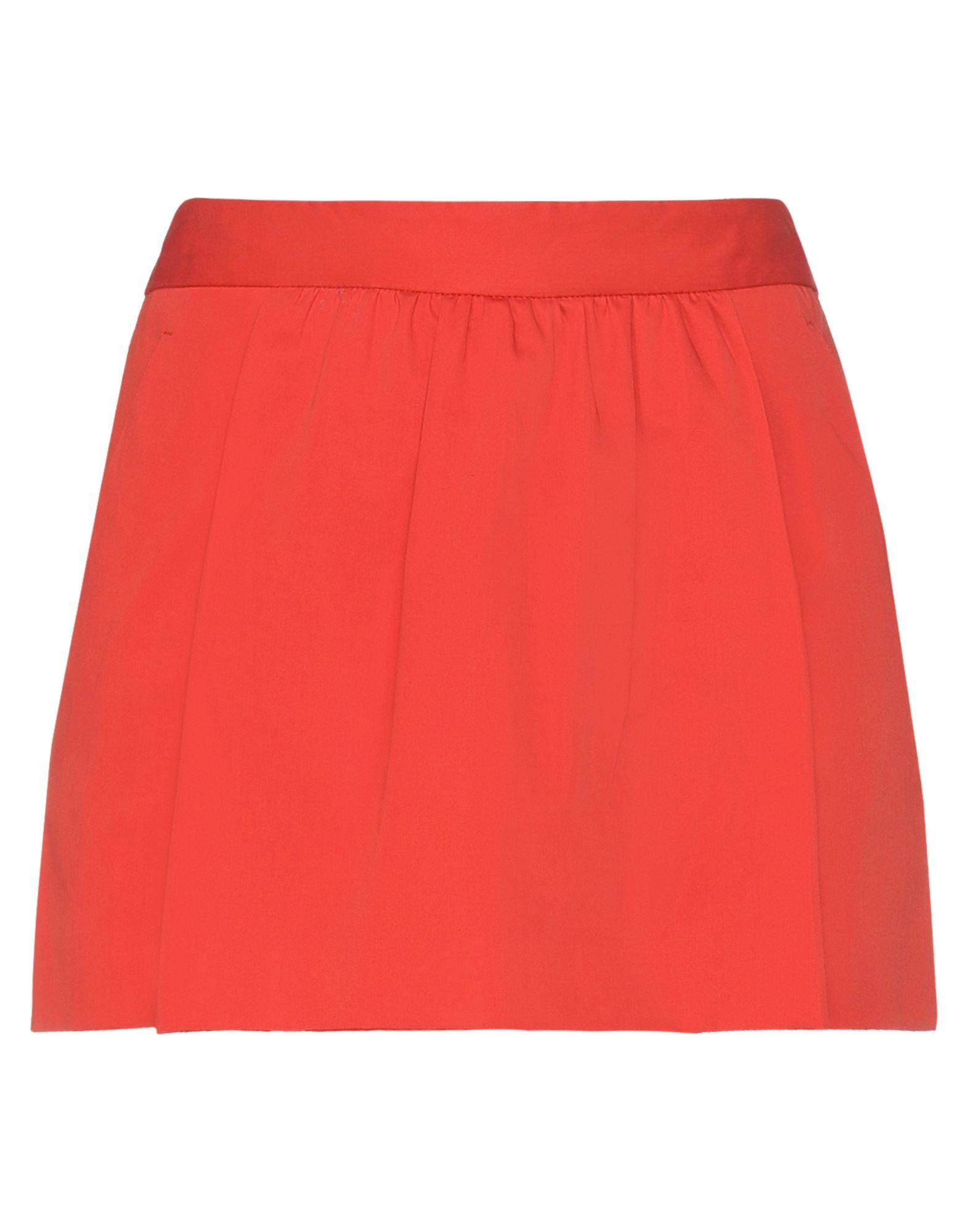 BOUTIQUE MOSCHINO Shorts & Bermudashorts Damen Koralle BOUTIQUE MOSCHINO Shorts & Bermudashorts Damen Koralle von BOUTIQUE MOSCHINO