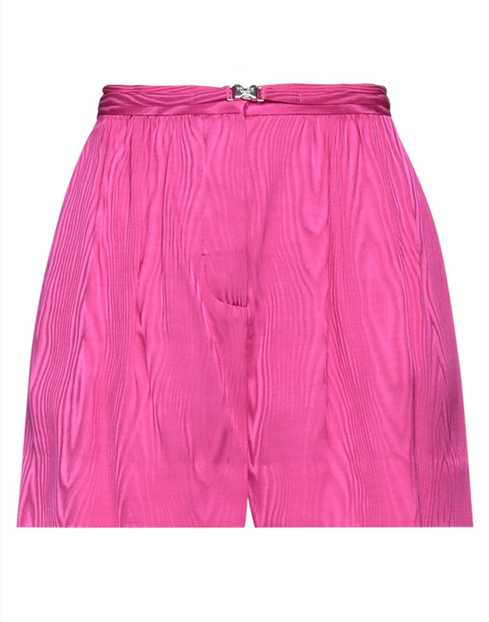 BOUTIQUE MOSCHINO Shorts & Bermudashorts Damen Fuchsia von BOUTIQUE MOSCHINO