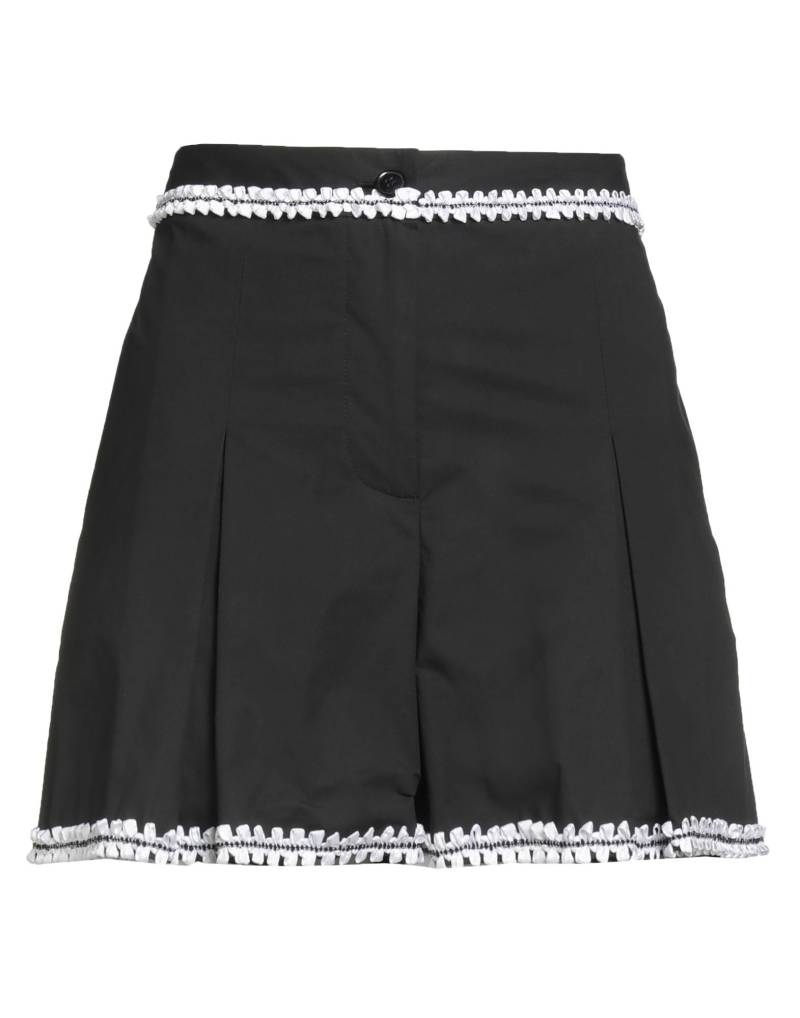 BOUTIQUE MOSCHINO Shorts & Bermudashorts Damen Schwarz von BOUTIQUE MOSCHINO