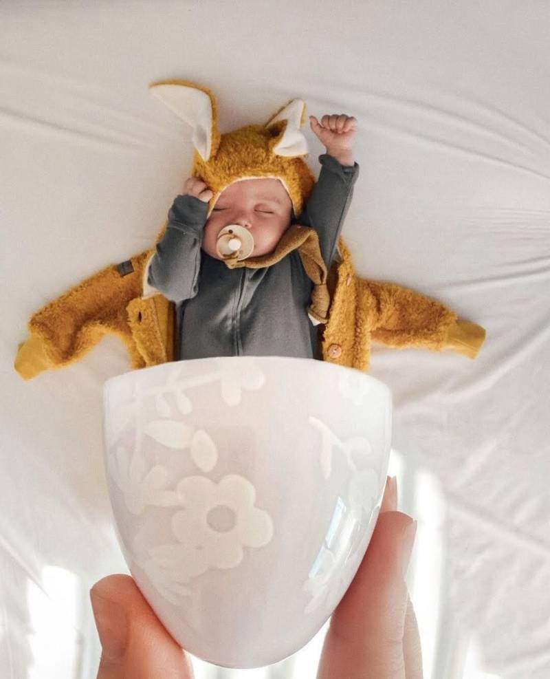 Häschen-Overall Aus Bio-Baumwolle Mustard Chocolate Baby Jumpsuit von BOXXkids