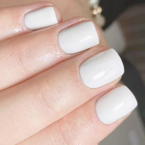 24 Stück kurze quadratische Kunstnägel, einfarbig, zum Aufdrücken, wiederverwendbar, Acryl, glänzend, vollständige Abdeckung, zum Aufkleben für Damen von BRABOSTON